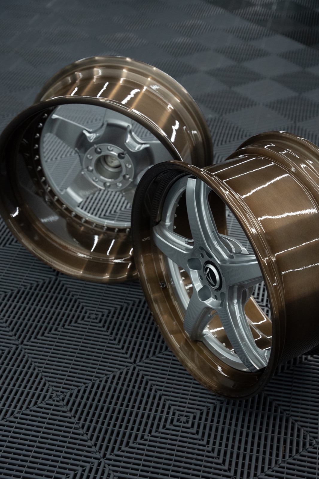 Aphero Forged JD1 wheels — studio product photography, photo 1