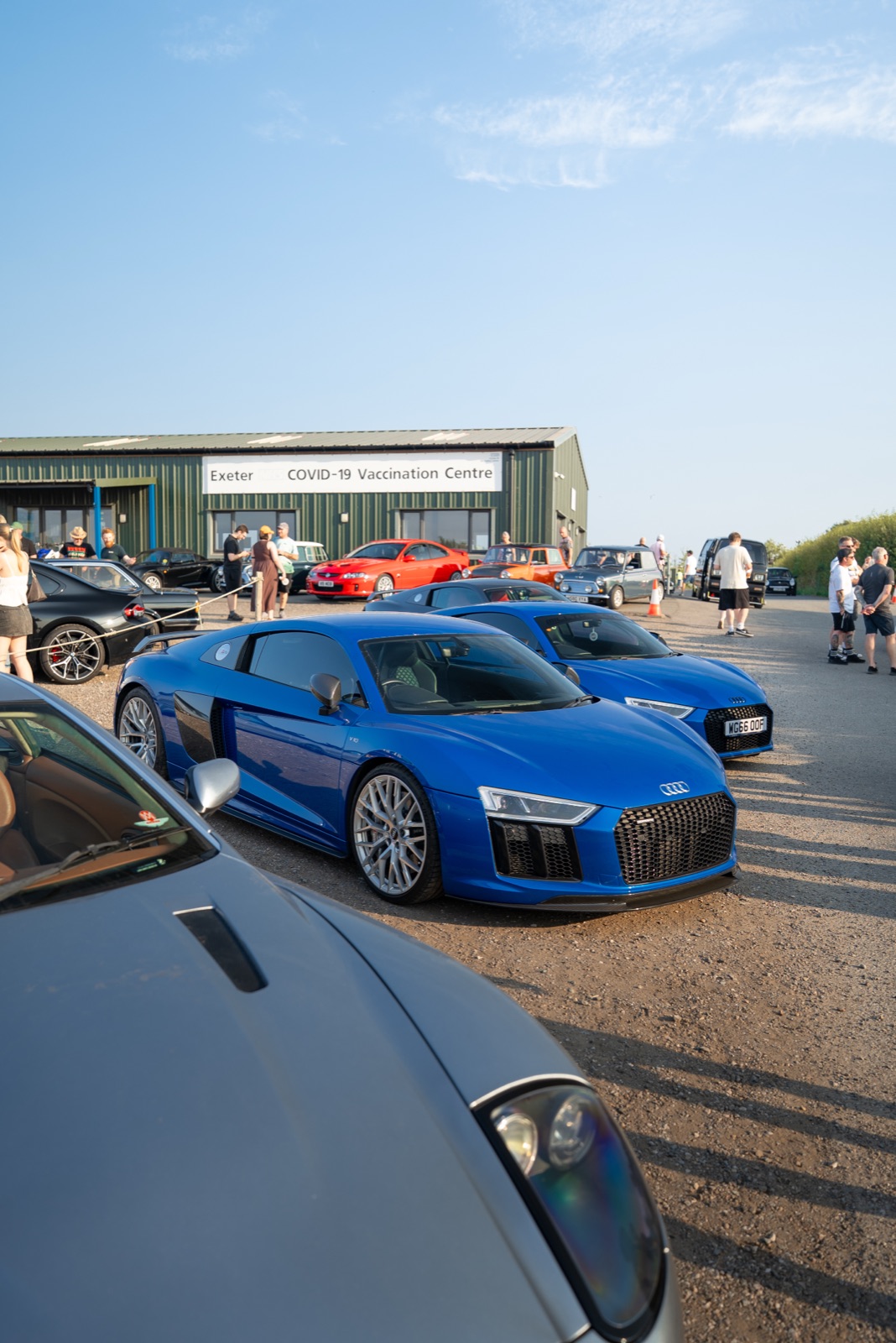 Cars & Cuppas July evening meet — cars and golden-hour atmosphere, photo 10