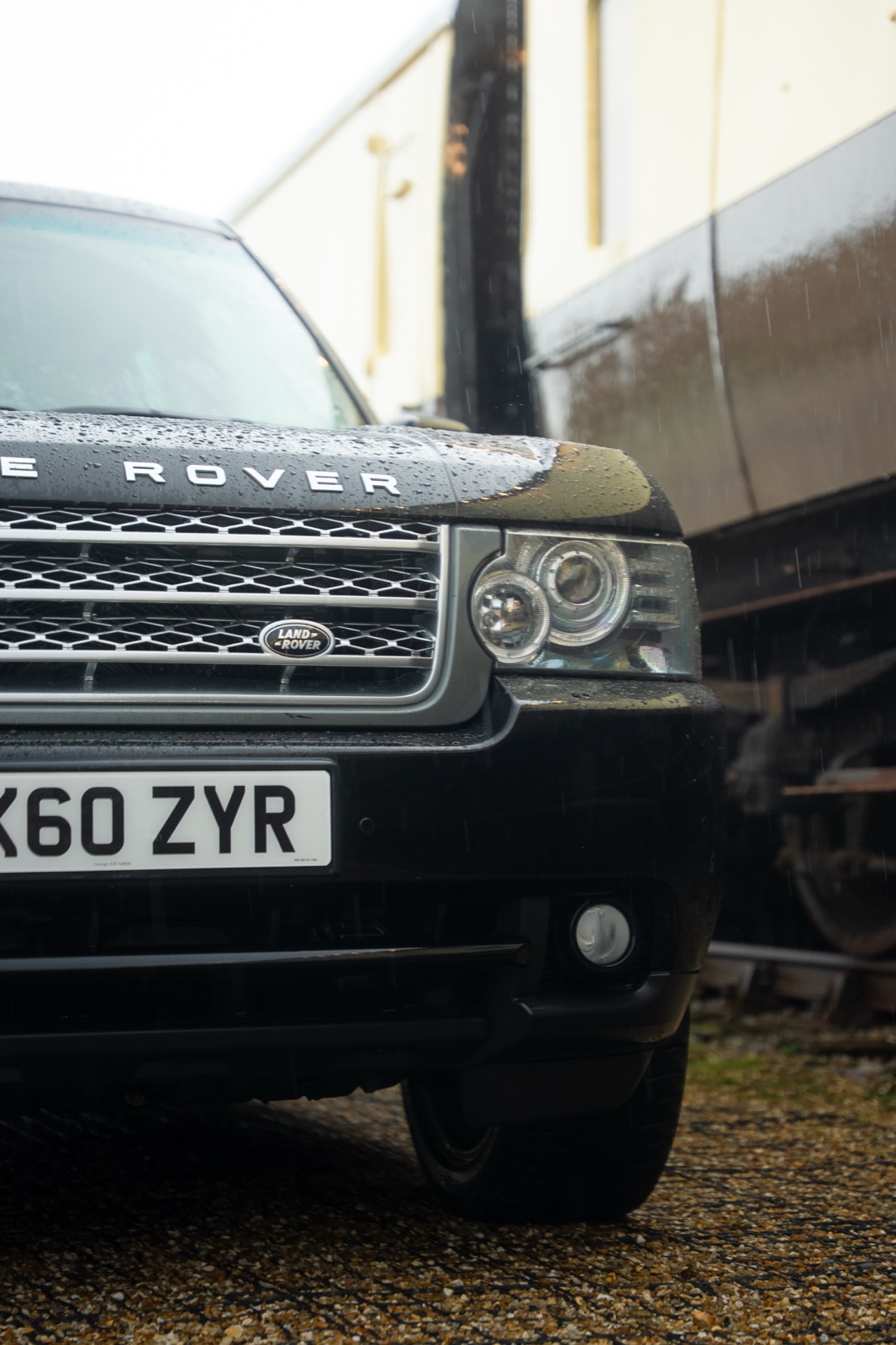 Black Range Rover P322 — Victri automotive photography, photo 4