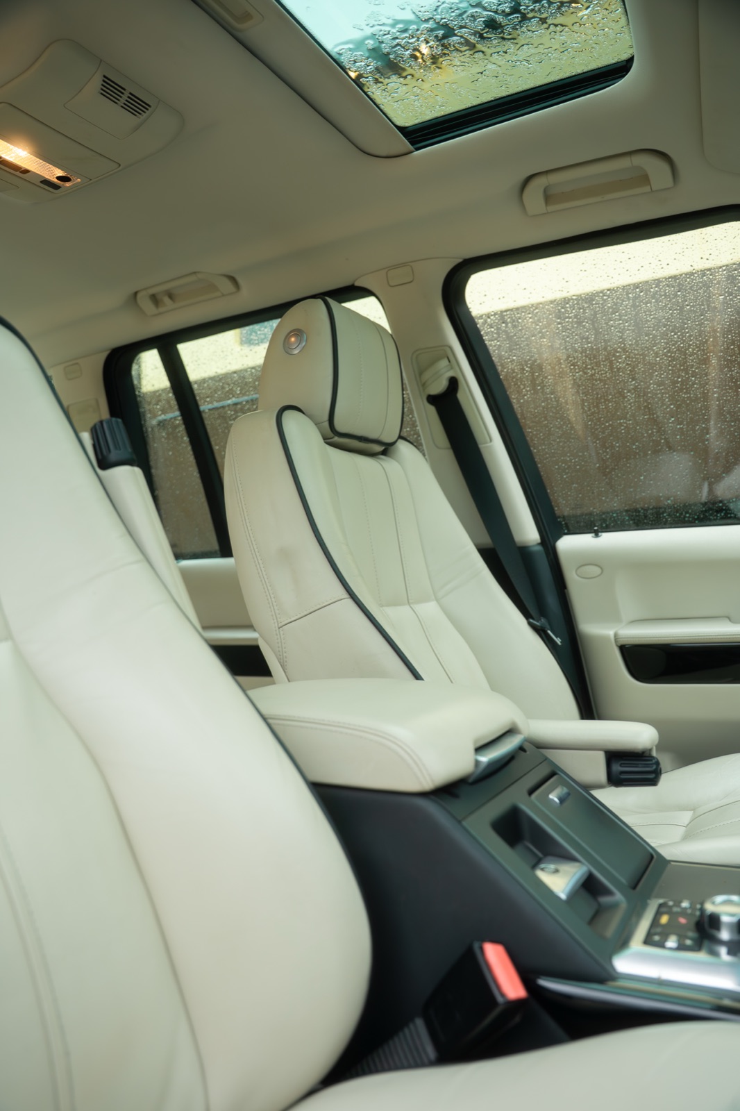 Black Range Rover P322 — Victri automotive photography, photo 10