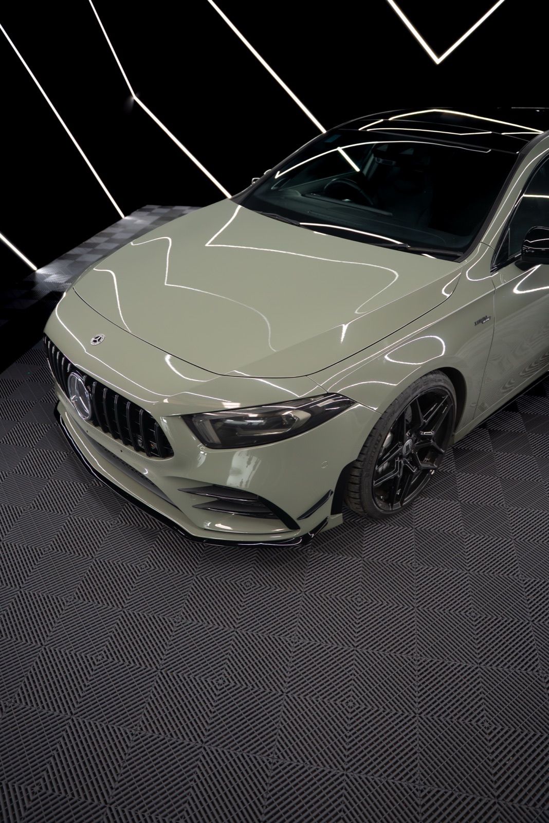 Moss green Teckwrap Mercedes-AMG A45
