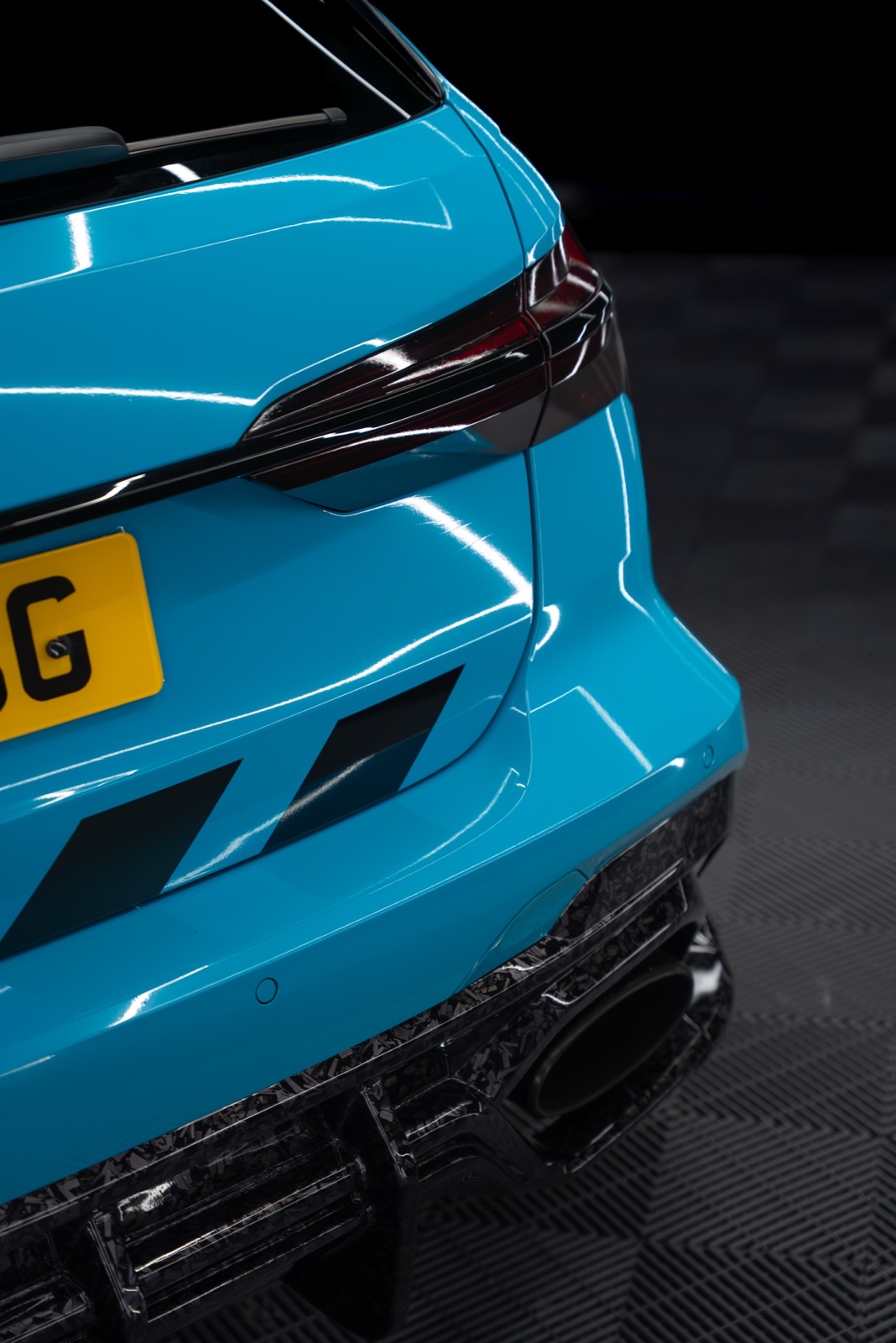Oracal lagoon blue Audi RS6